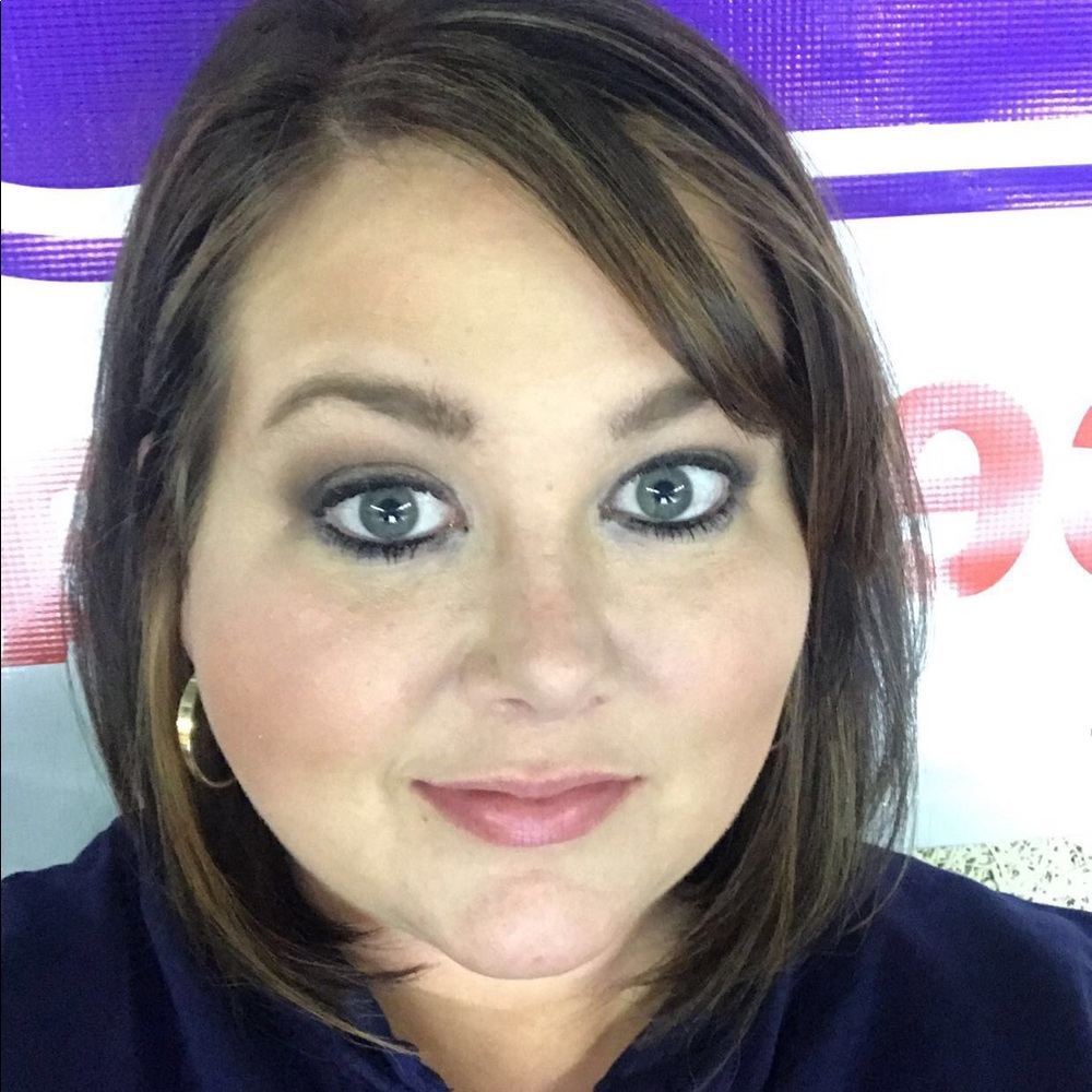 Meet your Posher, Julie